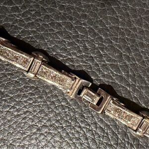Stunning 5.20Ct 14K White Gold Diamond Tennis Bracelet